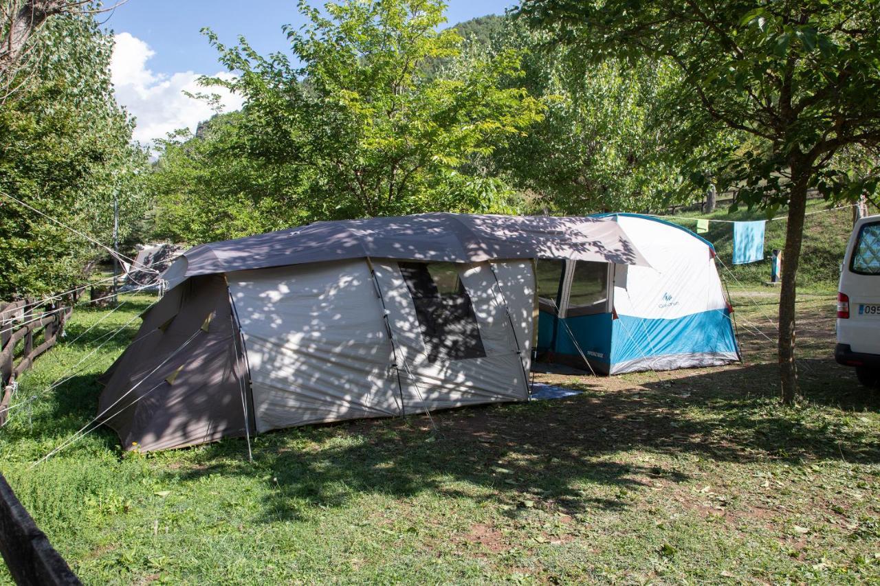 Camping Alta Ribagorca El Pont de Suert Ngoại thất bức ảnh
